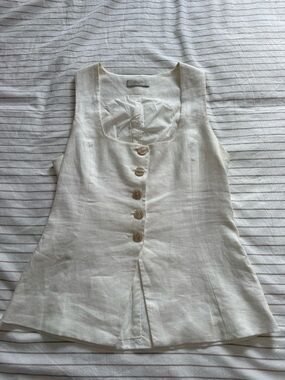 Nude Lucy Cream Button-Front Linen Tank
